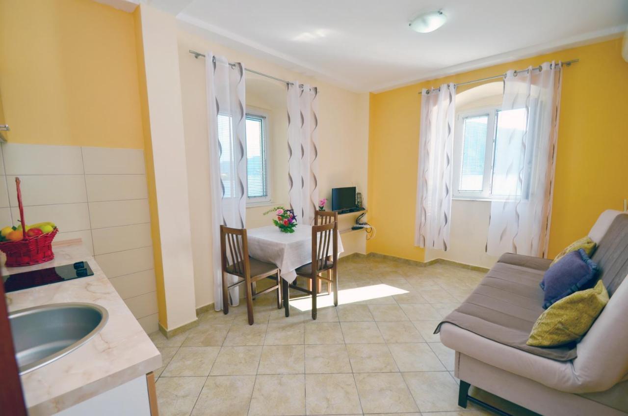 Tau Mir I Dobro Appartement Kotor Buitenkant foto