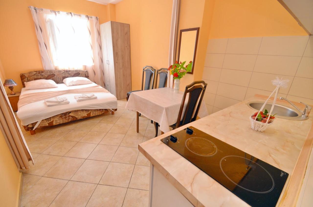 Tau Mir I Dobro Appartement Kotor Buitenkant foto
