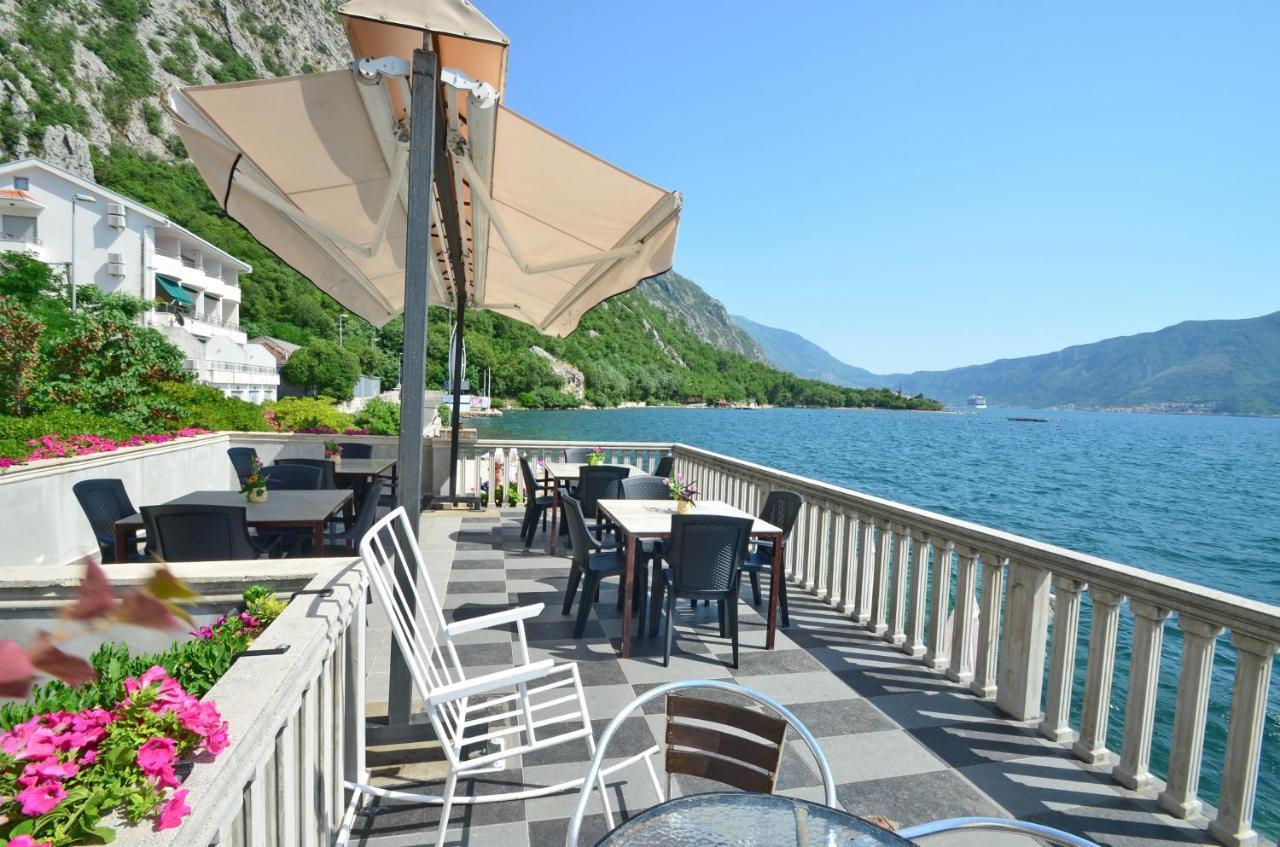 Tau Mir I Dobro Appartement Kotor Buitenkant foto
